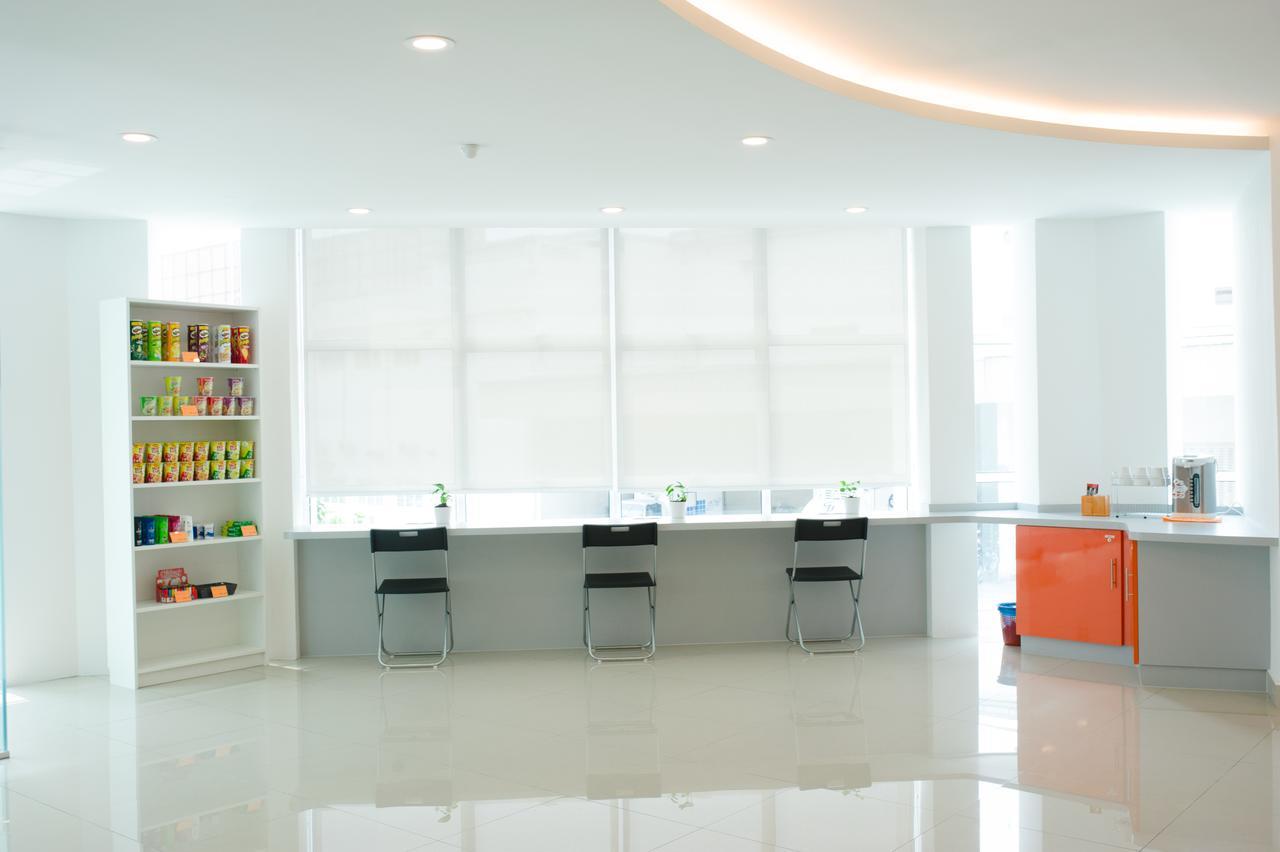 1Orange Hotel Sri Petaling Kuala Lumpur Exterior foto